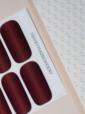 Nevio Dusty Cocoa Nailpolish Wraps – matte braun-mauvige Nägel mit edlem Finish von Die Nageltante
